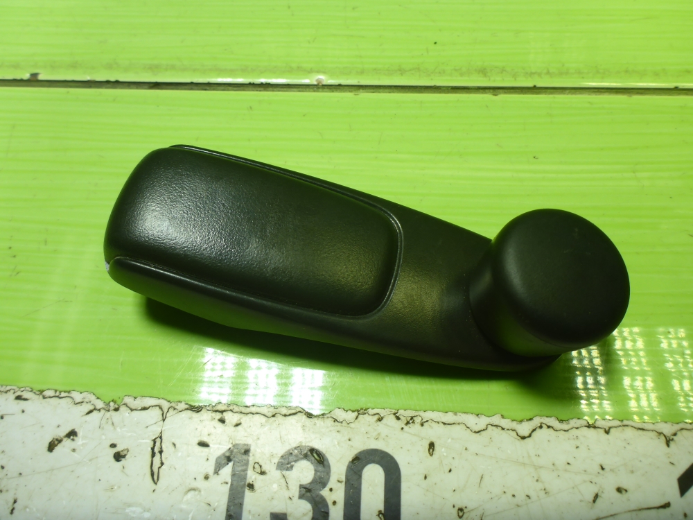 Ручка стеклоподъемника