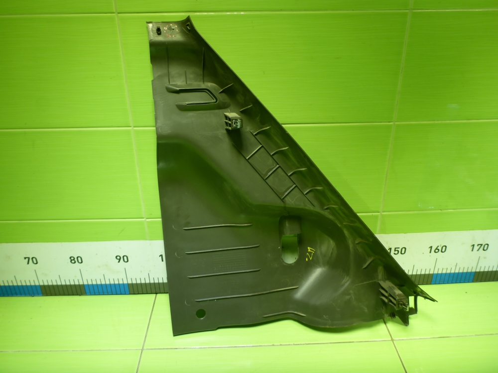 Обшивка стойки