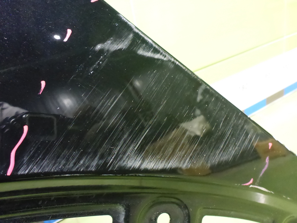 Крыло переднее левое