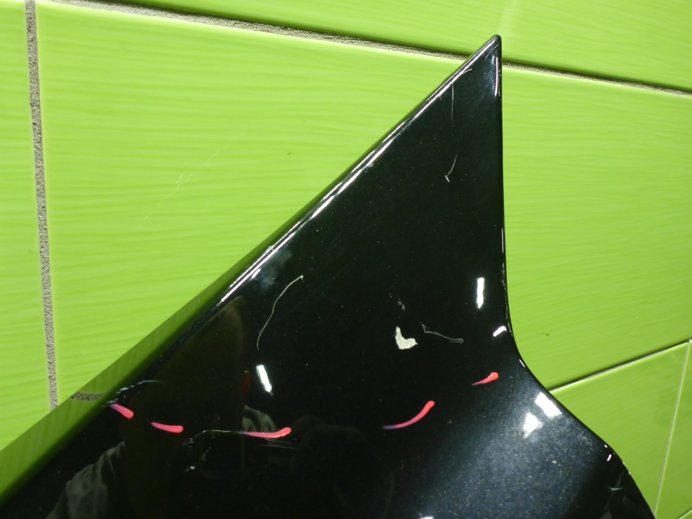 Крыло переднее левое