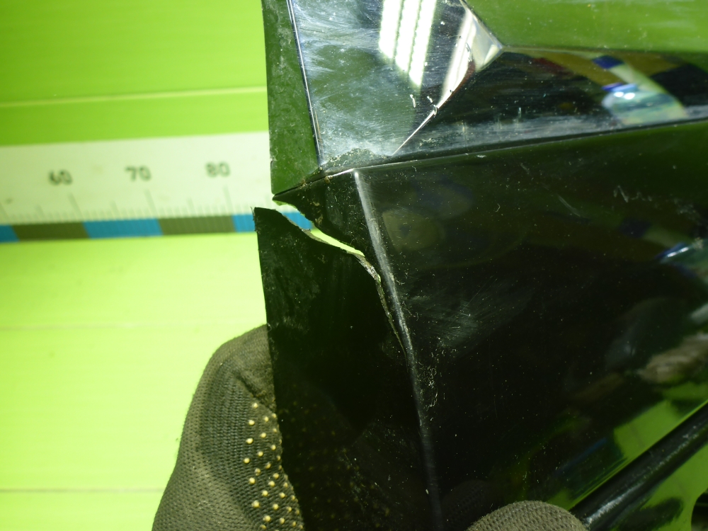 Накладка двери задней левой