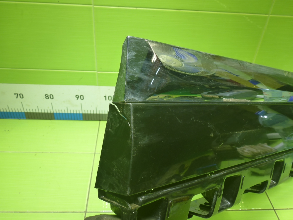 Накладка двери задней левой