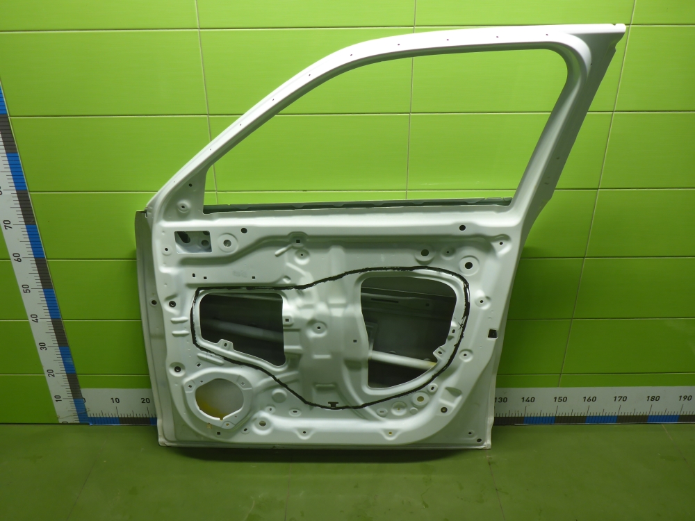 Дверь передняя правая