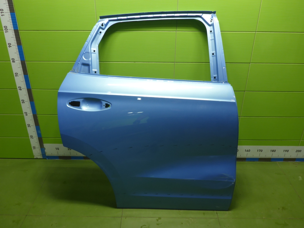 Дверь задняя правая