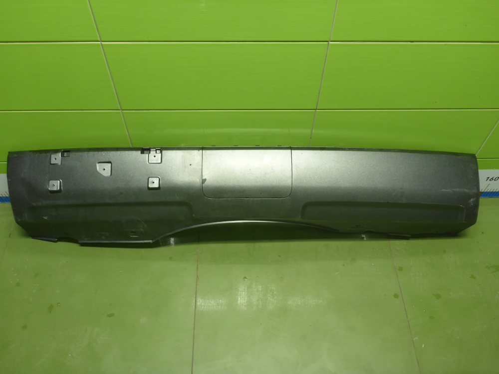 Накладка заднего бампера
