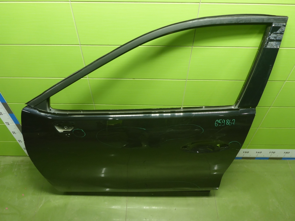 Дверь передняя левая