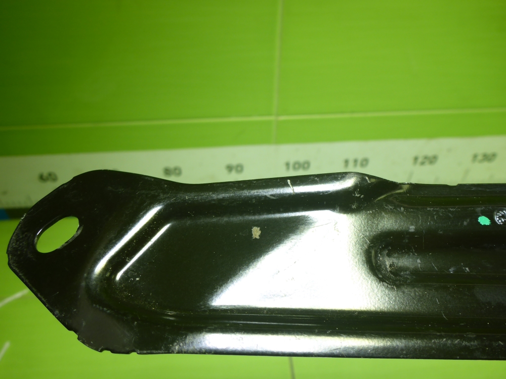 Кронштейн передней панели