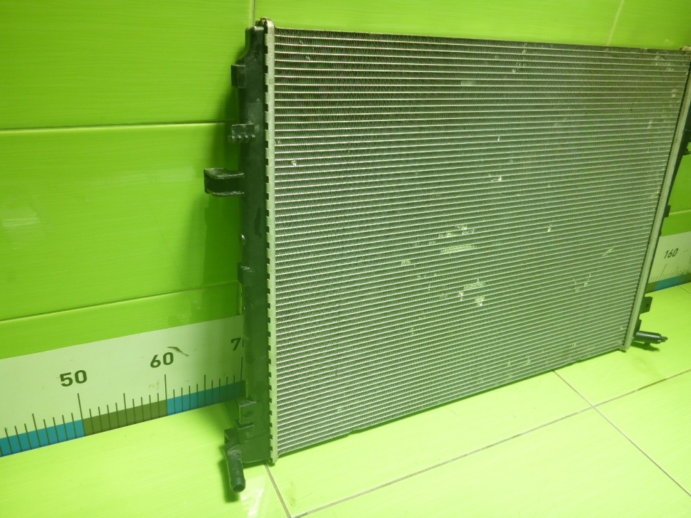 Радиатор охлаждения двигателя основной