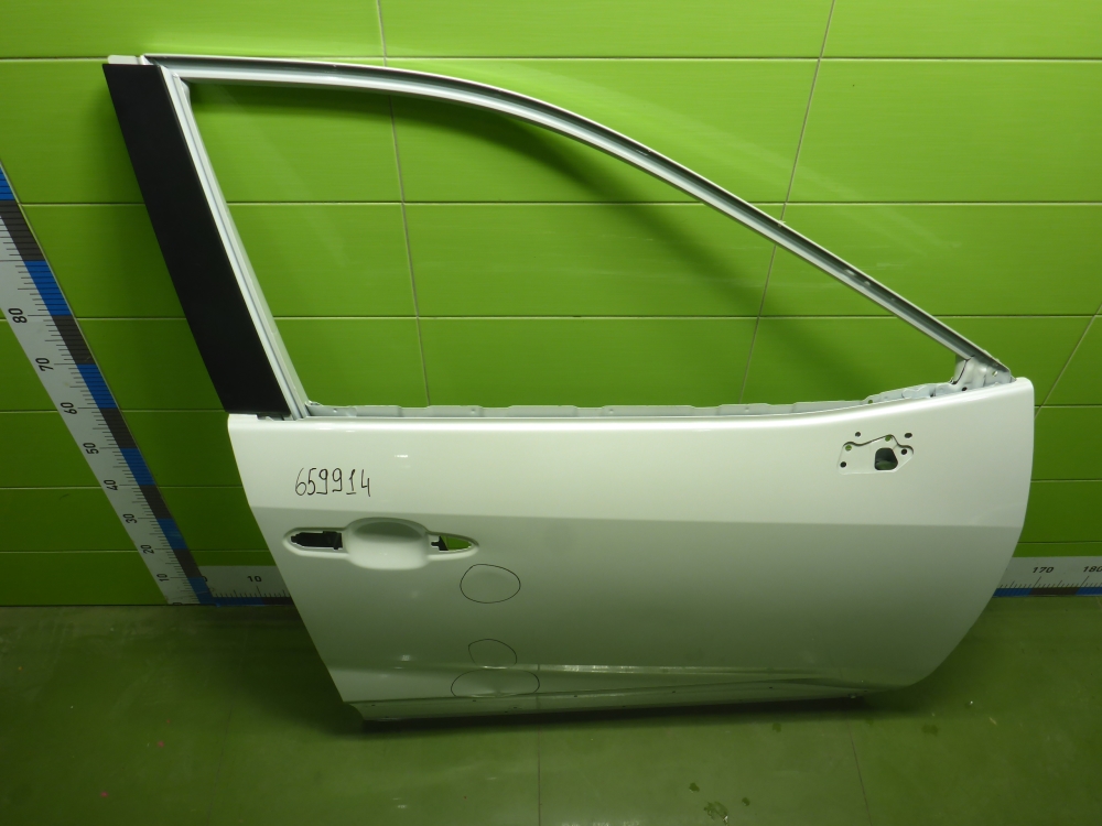 Дверь передняя правая