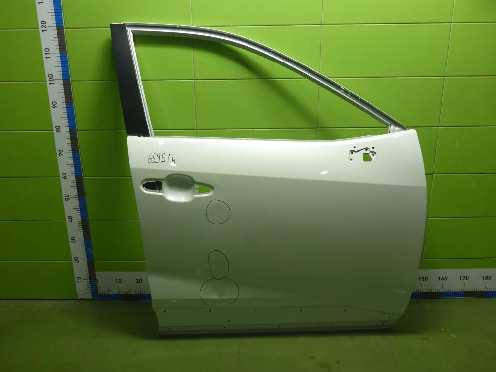 Дверь передняя правая