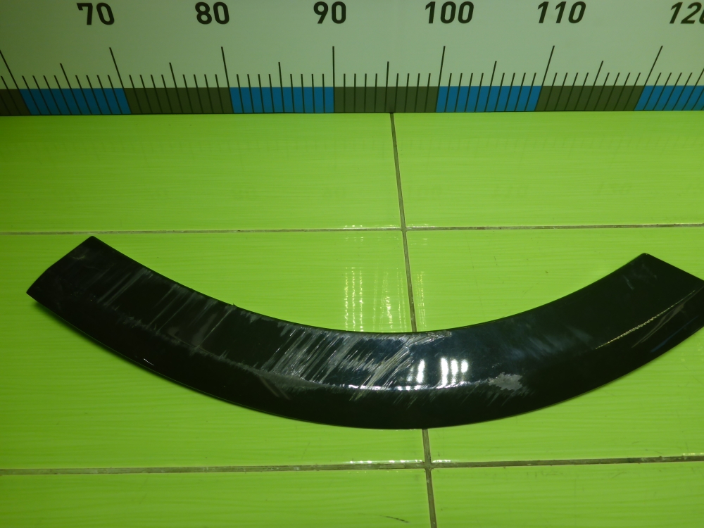 Накладка двери задней правой