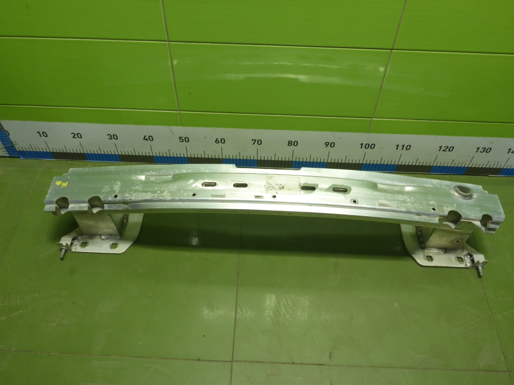 Усилитель заднего бампера