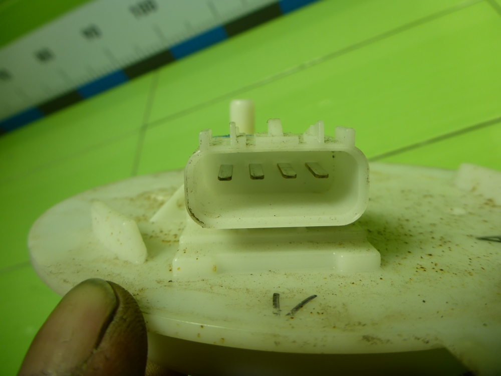 Насос топливный электрический