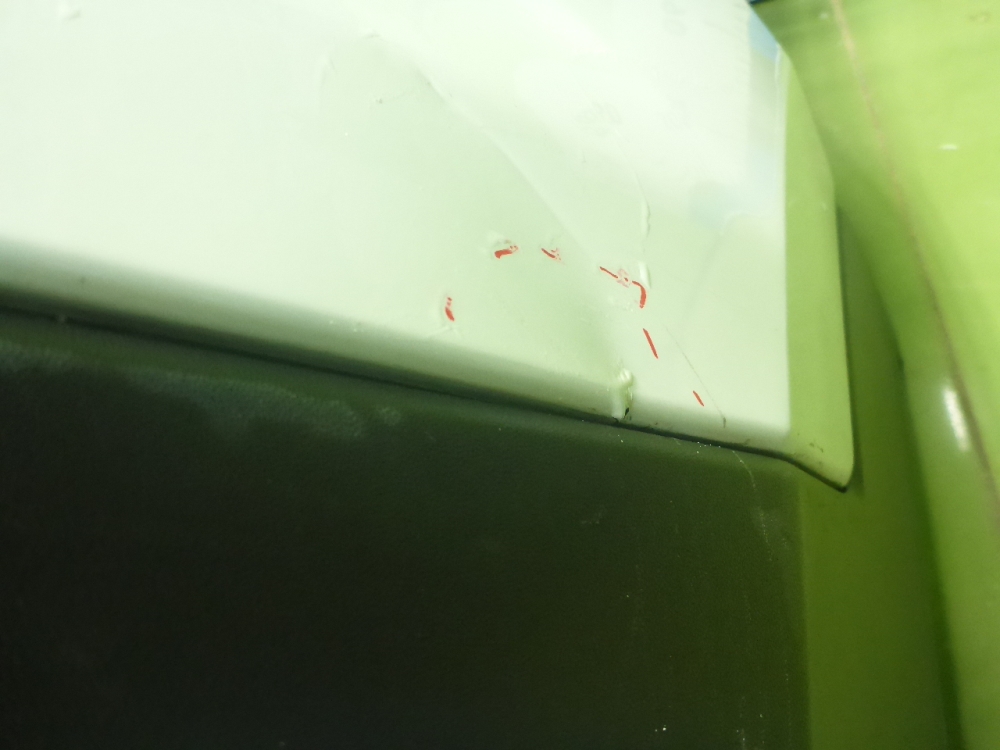 Бампер задний