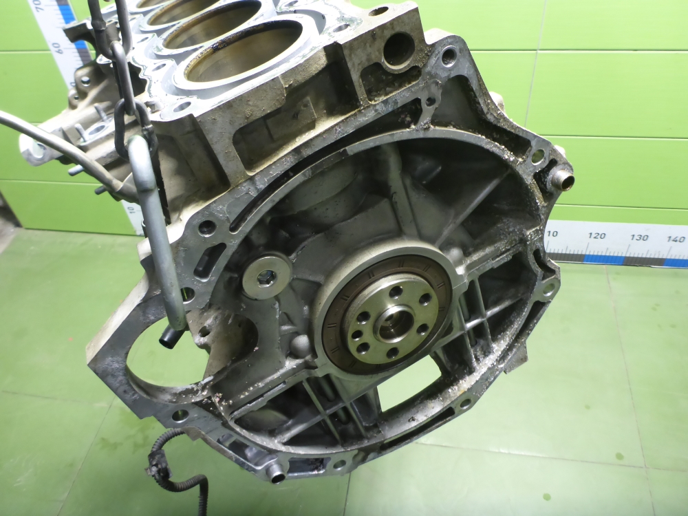 Блок двигателя