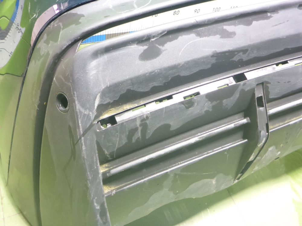 Бампер задний