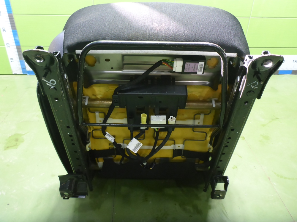 Сиденья комплект