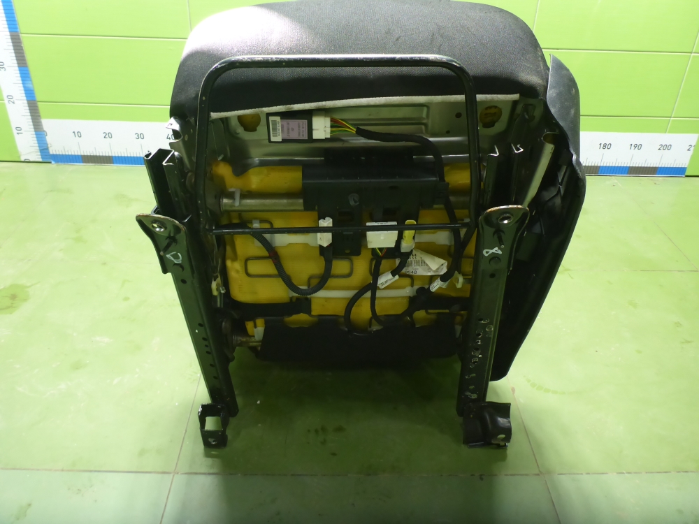 Сиденья комплект