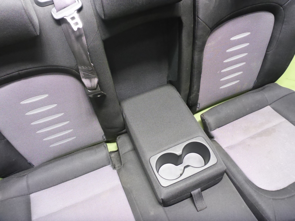 Сиденья комплект