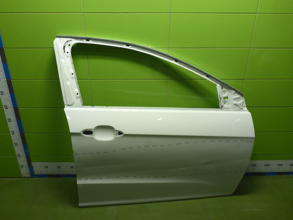 Дверь передняя правая