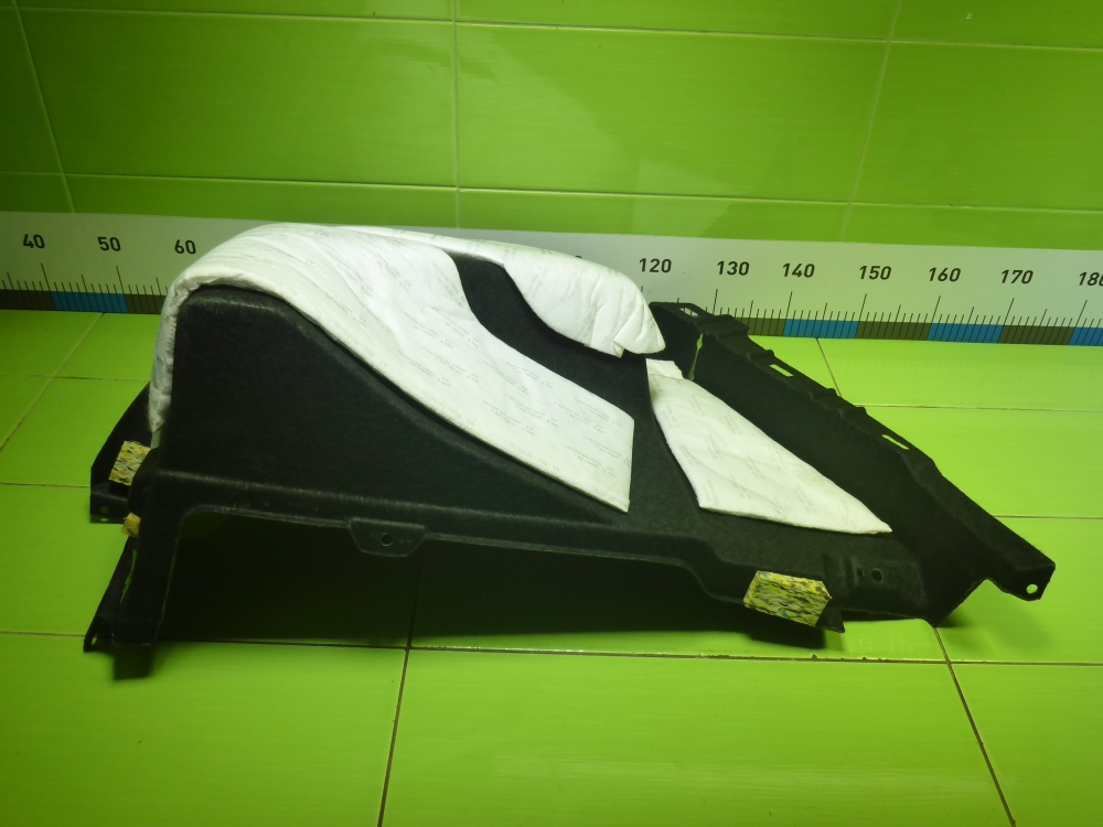 Обшивка багажника