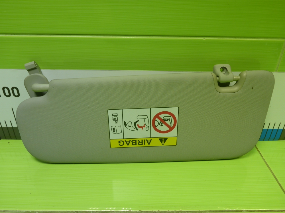 Козырек солнцезащитный