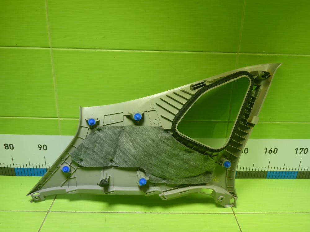 Обшивка багажника