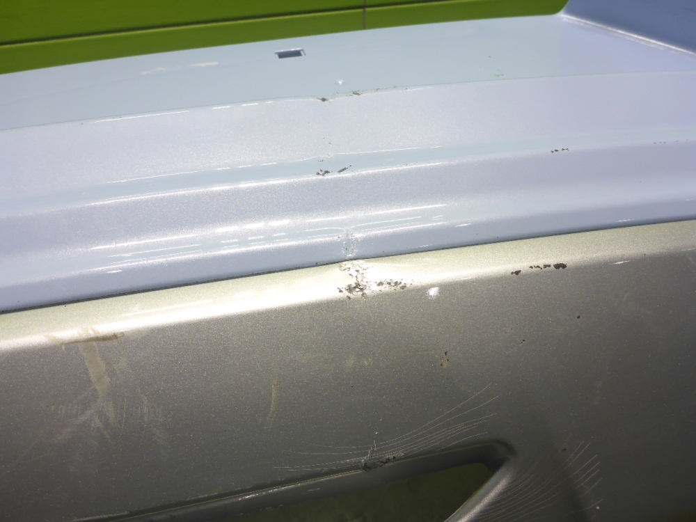 Бампер задний