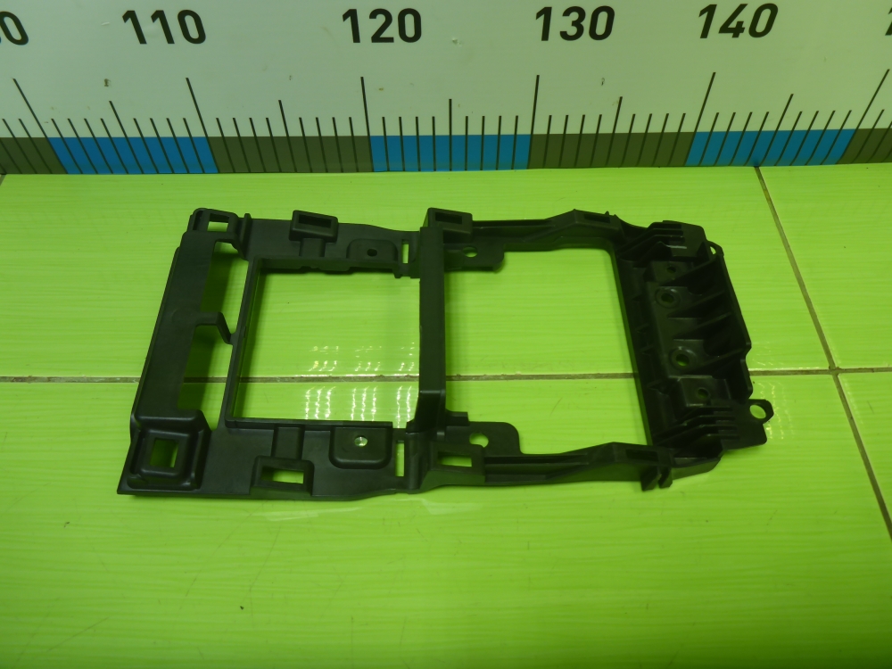 Кронштейн (сопут. товар)