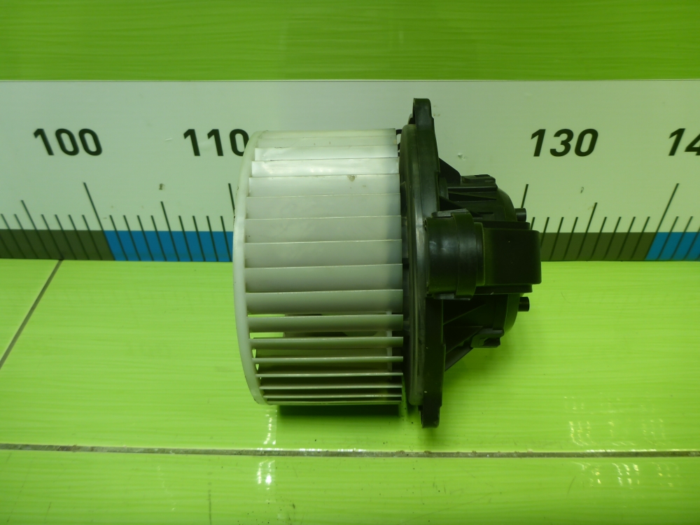 Моторчик печки