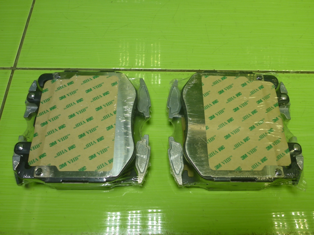 Колодки тормозные передние к-т