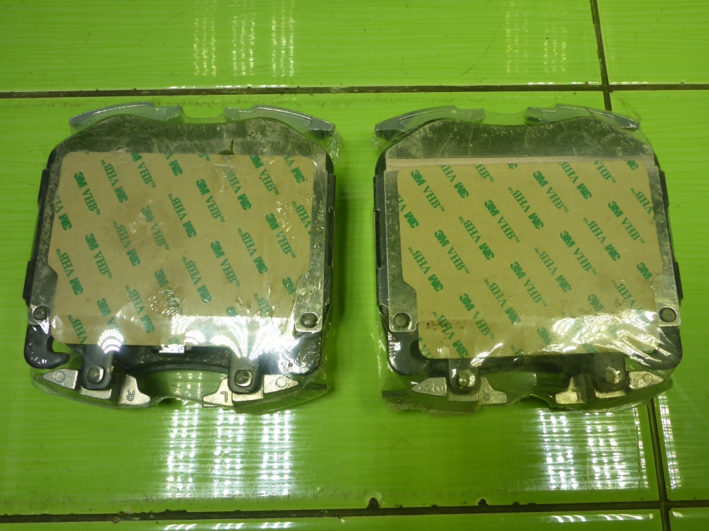 Колодки тормозные передние к-т