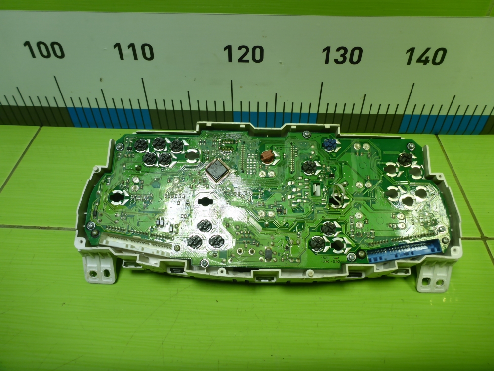 Панель приборов