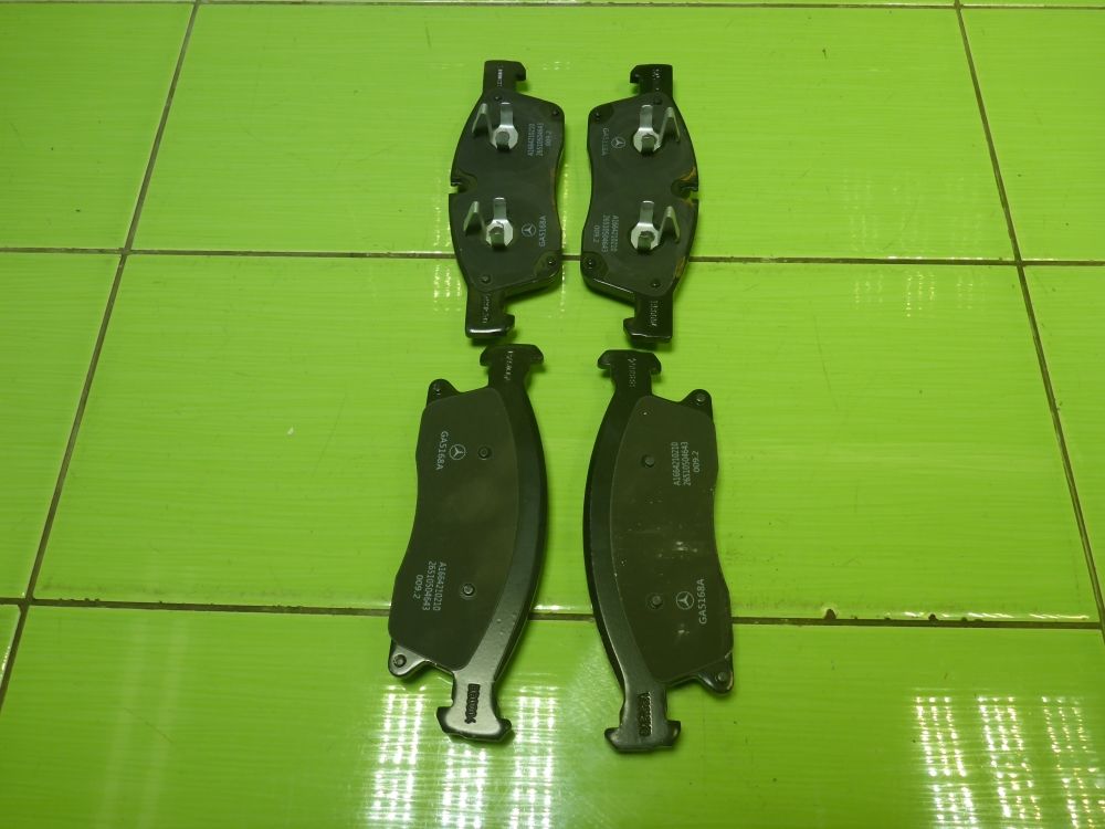 Колодки тормозные передние к-т