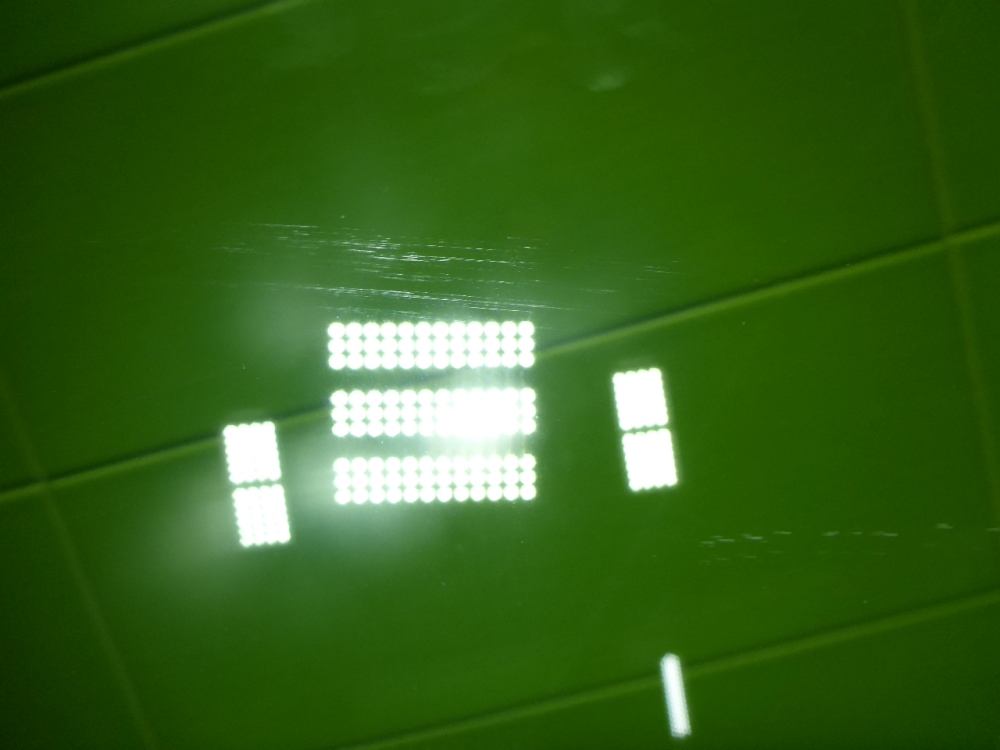 Стекло двери задней правой