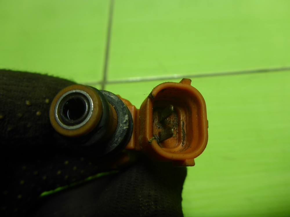 Форсунка инжекторная электрическая