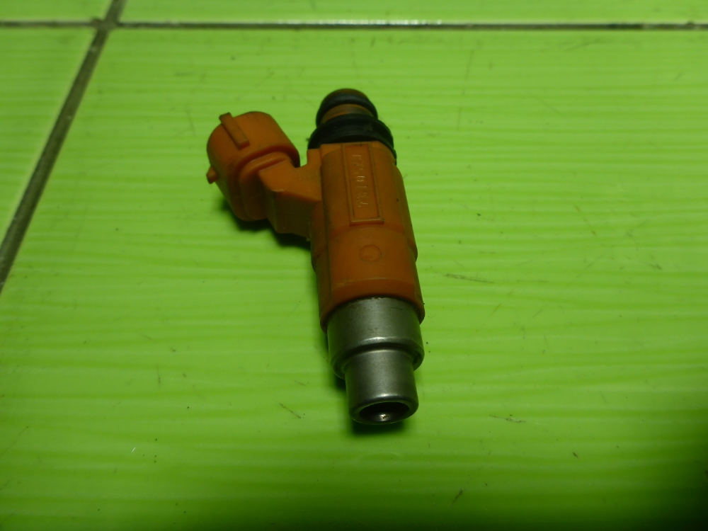 Форсунка инжекторная электрическая