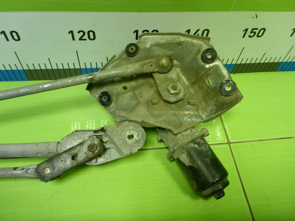 Трапеция стеклоочистителей