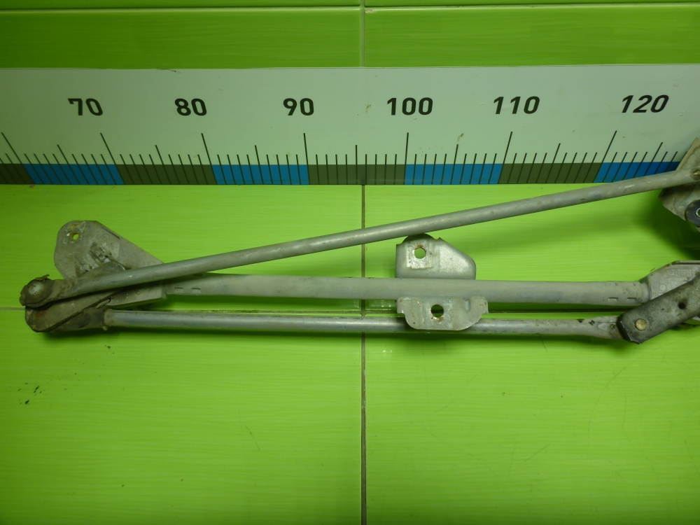 Трапеция стеклоочистителей