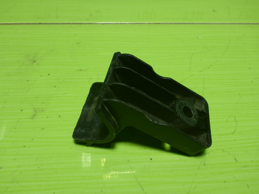 Кронштейн радиатора