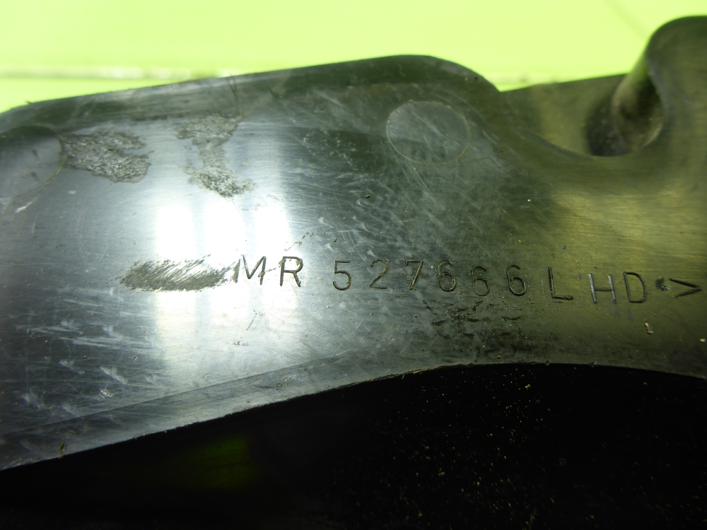 Кожух рулевой колонки