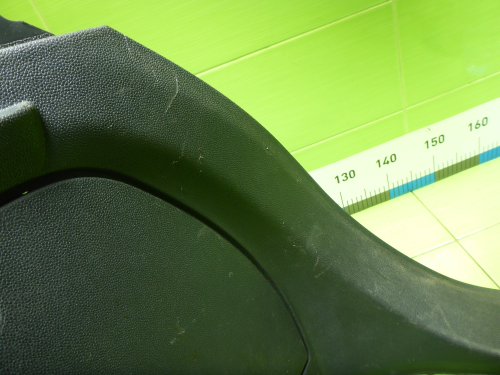 Обшивка багажника