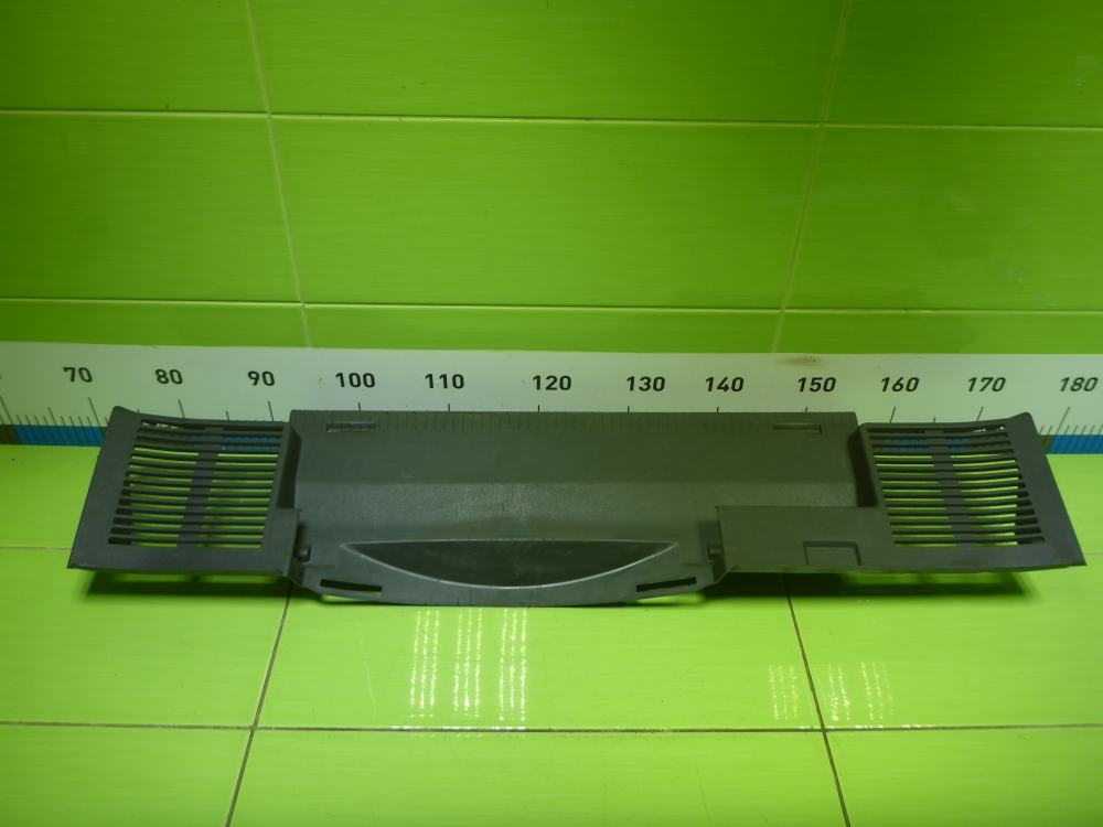 Обшивка багажника