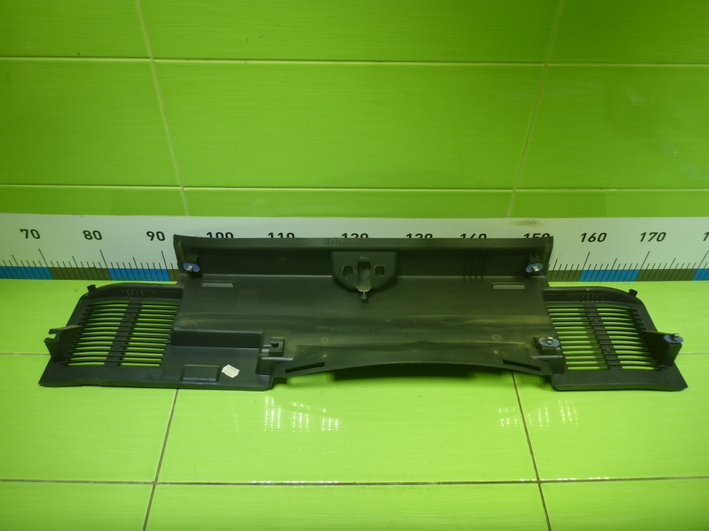 Обшивка багажника