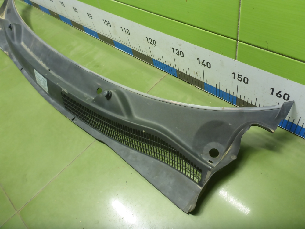 Решетка стеклоочистителей (Жабо)