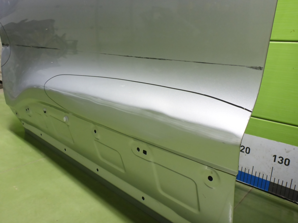 Дверь передняя левая