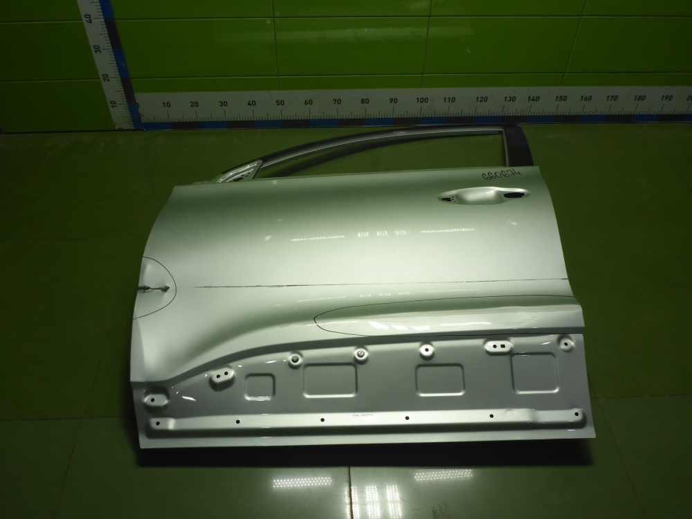 Дверь передняя левая