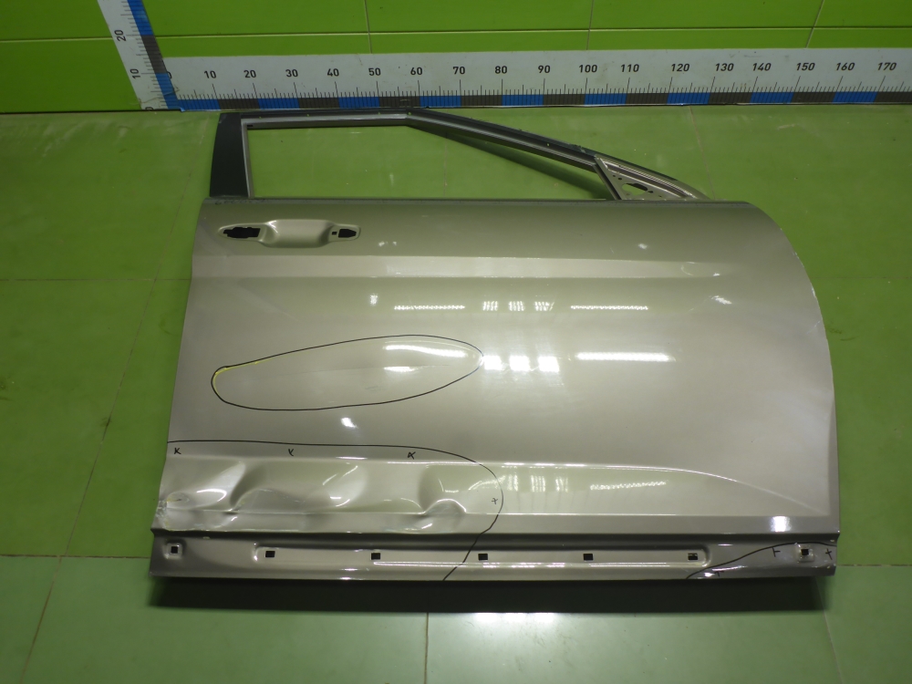 Дверь передняя правая