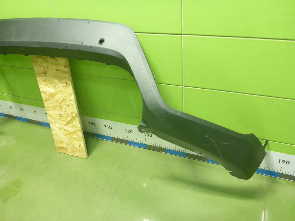 Накладка переднего бампера