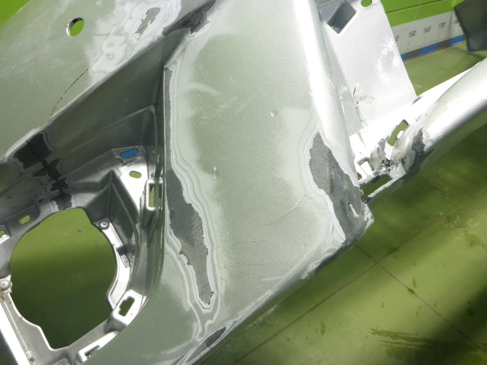 Бампер передний